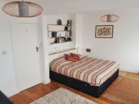Salty Towers: A large holiday home with magnificent sea views Hotels in der Nähe von Town Hill