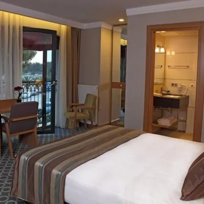 Tuzla Town Hotel Hotel in zona Porto Turistico Viaport Marina