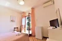 Eden Park Hotel فنادق في Campo nell'Elba