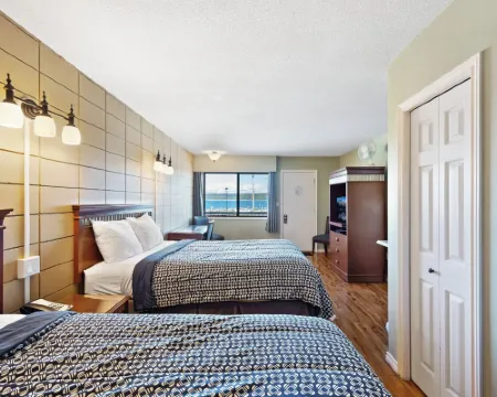 Big Rock Motel Hotels in Campbell River