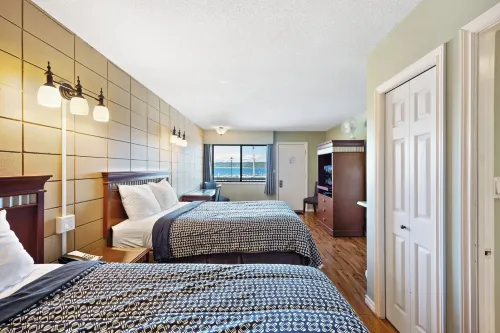 Big Rock Motel Hotels in Campbell River