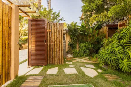 Casa DAroeira - Condomínio Residencial de Flats Отели в г. Juquei