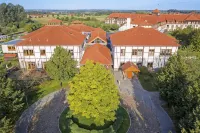 羅賓遜弗萊森湖酒店