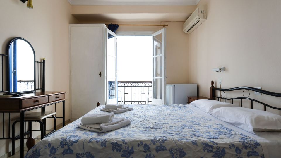 Stelios Hotel