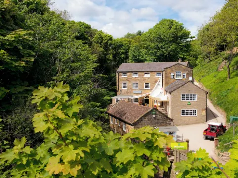 YHA Boggle Hole - Hostels