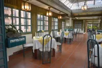 Hotel Nass Pinar del Lago - breakfast