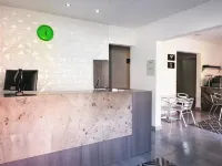 Luma Hotel Hotel Dalia فنادق في ليون