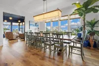 Cornfed Pelican 9 Bedroom Home - 4-Star