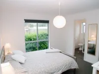 Do Drop Inn - Port Willunga - C21 SouthCoast Holidays Hotels in Aldinga Beach