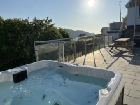 ビーチ ビュー イフラクームのホテル