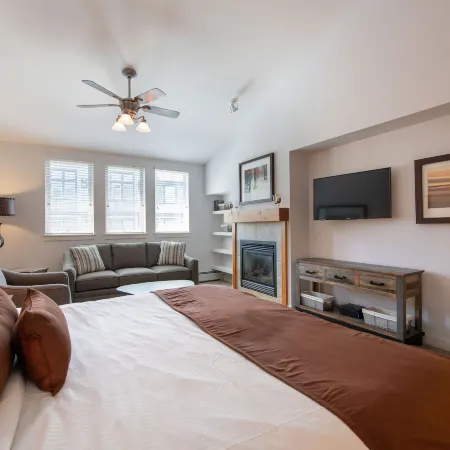 Fraser Crossing/Founders Pointe, Studio Apartment Premium Unit 3620