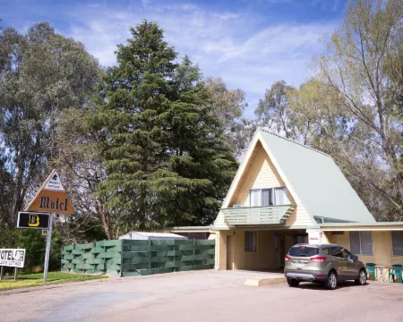 Millers Cottage Motel Hotels in Wangaratta