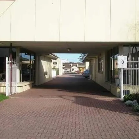 Glenelg Motel
