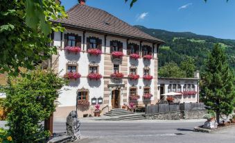 Gasthof Löwen by Hotel Montafoner Hof
