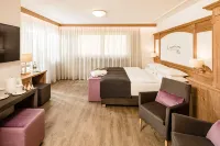 Giardin Boutique Hotel B&B Hotels in Selva di Val Gardena