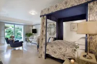 Twelve Apostles Hotel & Spa Hotels in Llandudno