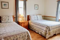 Shining Waters - Ingleside Cottages - balcony