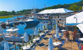 The Hotel at Cape Ann Marina