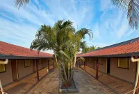 Camping Clube e Pousada Novilha de Ouro โรงแรมใน
