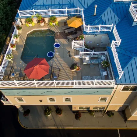 Hotel Blue