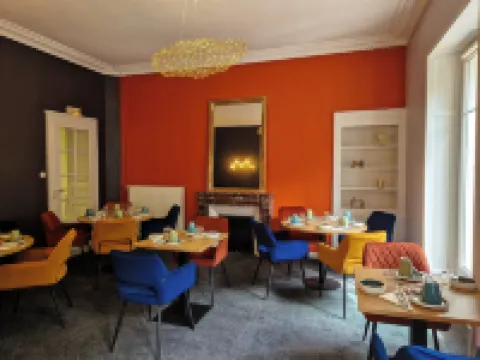 La Souveraine Hotels in Contrexeville
