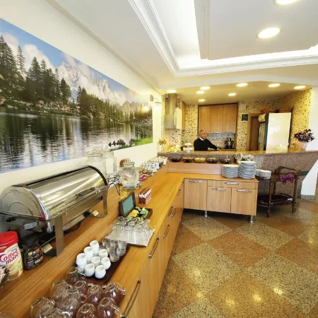 Okutur Otel