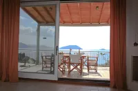 240 sqm, large pool, 300m to the beach, fantastic sea views, 2 kitchens, air conditioning - プライペートプール