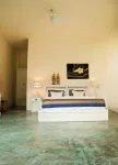 Hillside 2-bedroom villa Koh Tao with great view, pool, WiFi, AC ジャンソムベイ/サイヌアンビーチのホテル