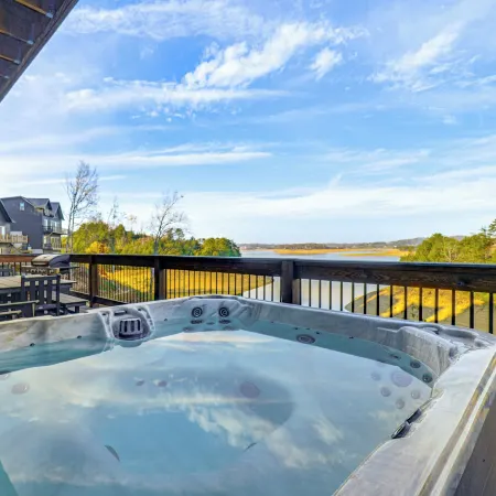Lakeside Bear Lodge