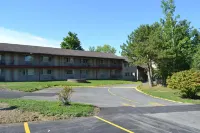 Latham Inn Hotels in Latham