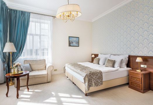 Katerina City Hotel Hotel Overview