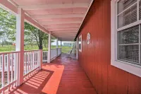 Landscape Views: Sweetwater Country Cottage! - 2-Star