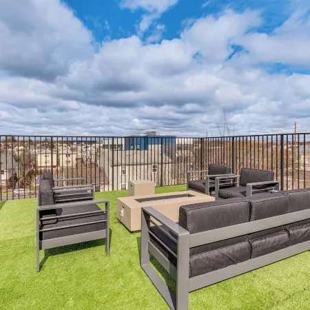 Luxe Newark Retreat w/ Rooftop Deck: Pets Welcome!
