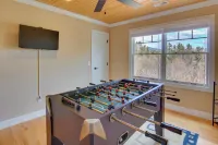 Stunning Nebo Lake House w/ Deck & Views! - 3-Star