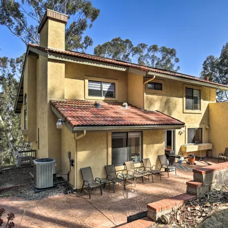 Spacious El Cajon Villa - 14 Mi to Downtown!