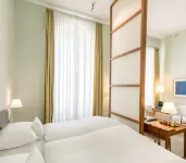 ホテル シュロッセ ニューハーデンベルグ