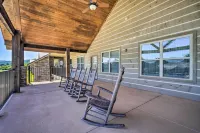 Cozy Townsend Condo, Resort-Style Amenities! - 3-Star