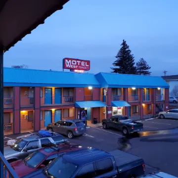 Motel West