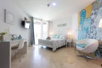 Lovely Sea View,Eagle Beach, Oasis Condominium Wifi - Parkplatz