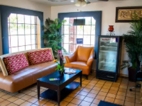 บลูเจย์ อินน์แอนด์สวีทส์ โรงแรมในSallisaw