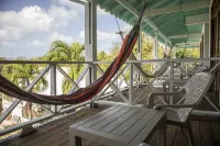 South West Bay Cabanas Hotels in Providencia Island