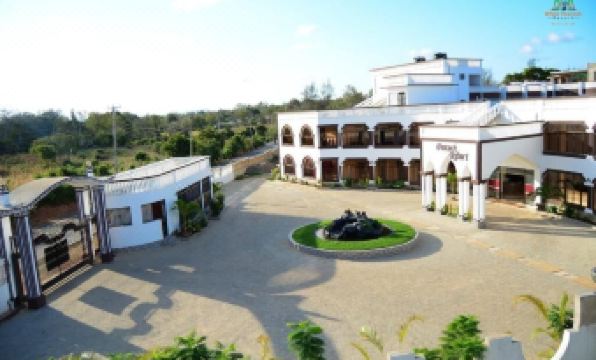 White Peacock Resort Mtwapa