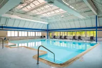 The English Inn of Charlottesville - Pools