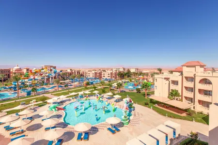 Pickalbatros Aqua Blu Resort - Hurghada Отели в г. Хургада