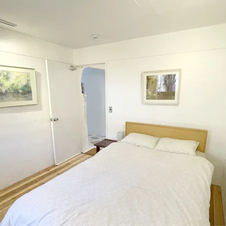 Gallery Hara and Guest House