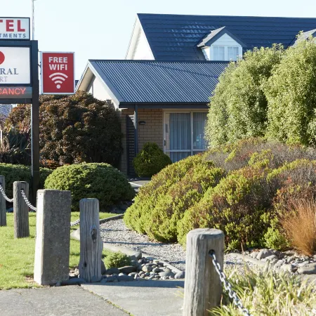 Admiral Court Motel & Apartments Hotels in Invercargill