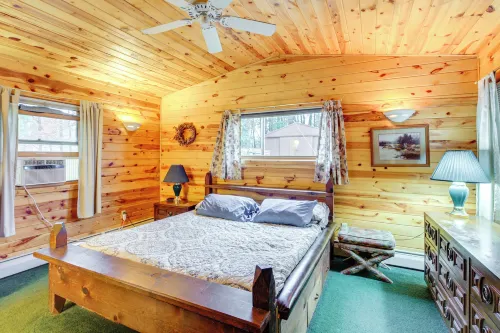 Scenic Cabin w/ Private Beach in Crosslake! - Country Houses