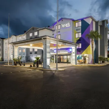 Spark by Hilton Biloxi Ocean Springs