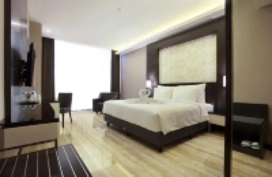 Grand Karlita Hotel Purwokerto Hotel di Purwokerto