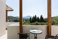 Villa Chnaris - Private Pool and Sauna